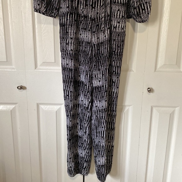 Leith New Pants Romper Tie Up Front - Picture 2 of 12